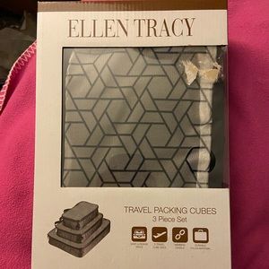 Ellen Tracy Packing Cubes ✈️